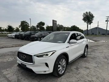 2019 INFINITI QX50 - image 3