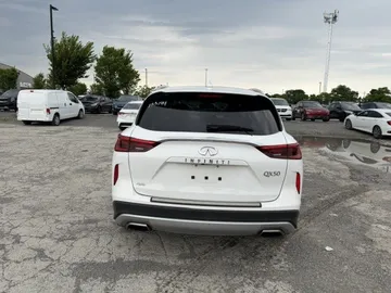 2019 INFINITI QX50 - image 6