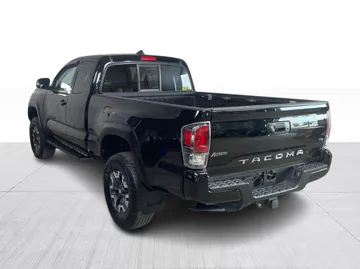 2023 Toyota Tacoma - image 10