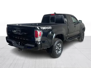2023 Toyota Tacoma - image 13