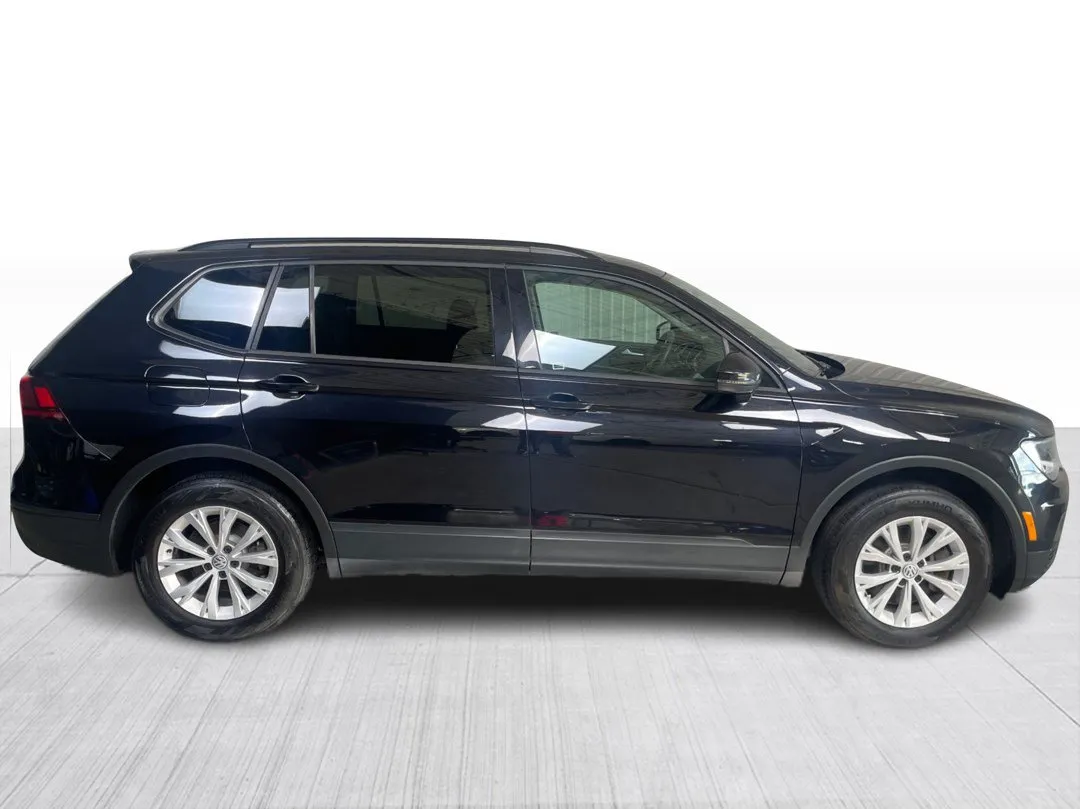 2019 Volkswagen Tiguan — photo 2