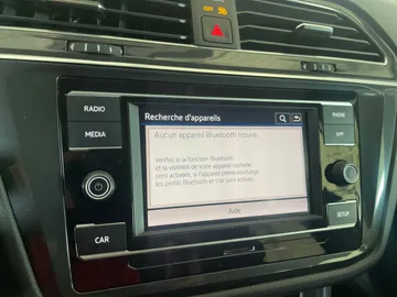 2019 Volkswagen Tiguan - image 22