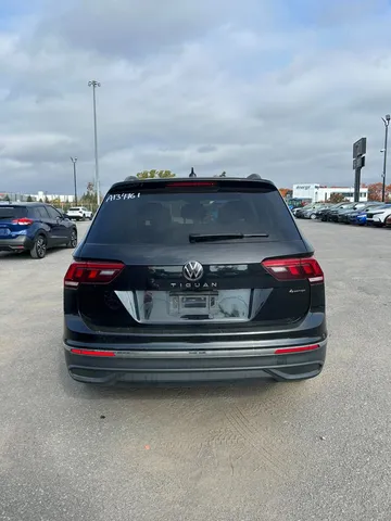 2024 Volkswagen Tiguan - image 6
