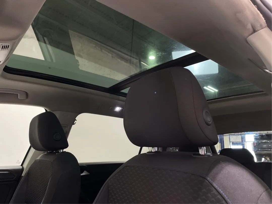 2021 Volkswagen Tiguan — photo 5