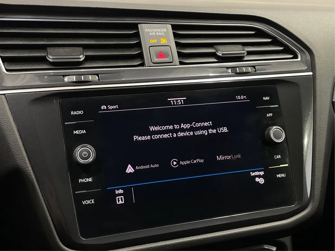 2021 Volkswagen Tiguan — photo 7