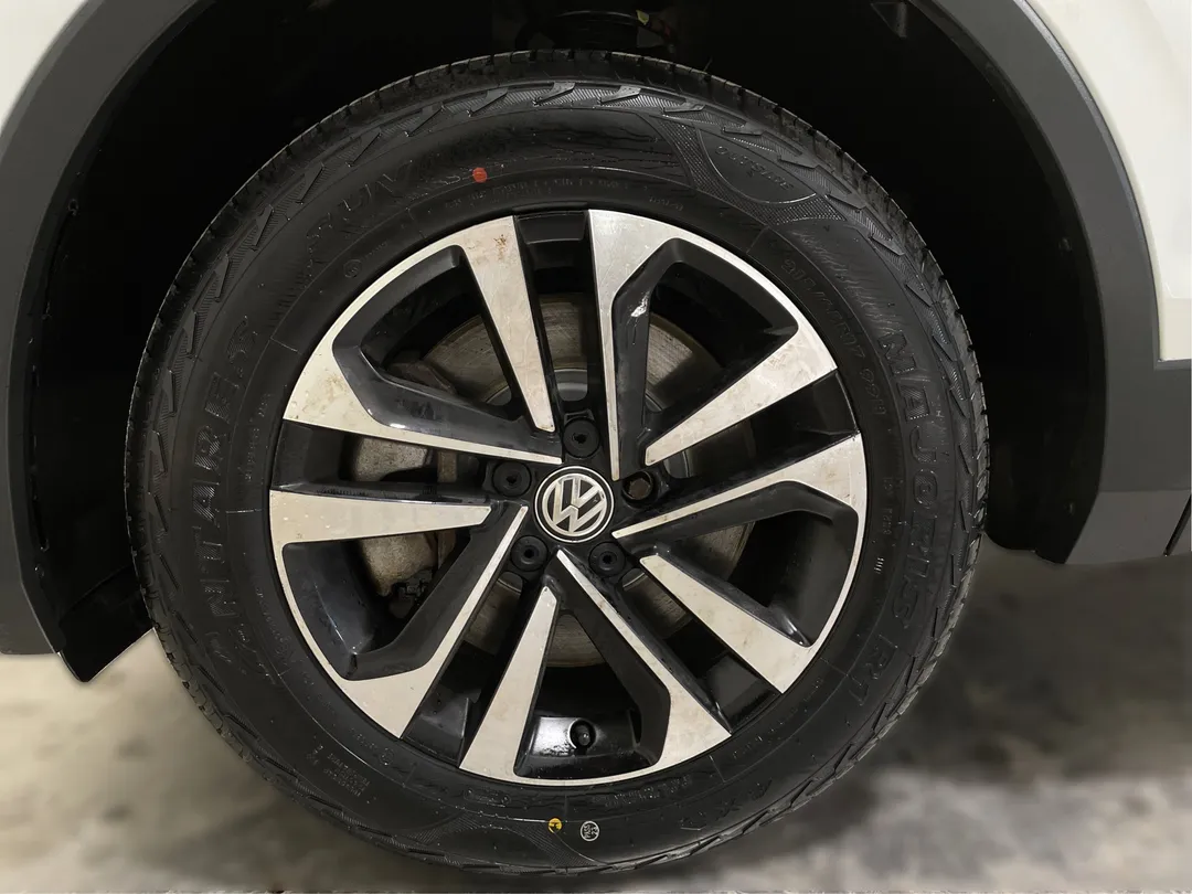 2021 Volkswagen Tiguan — photo 6