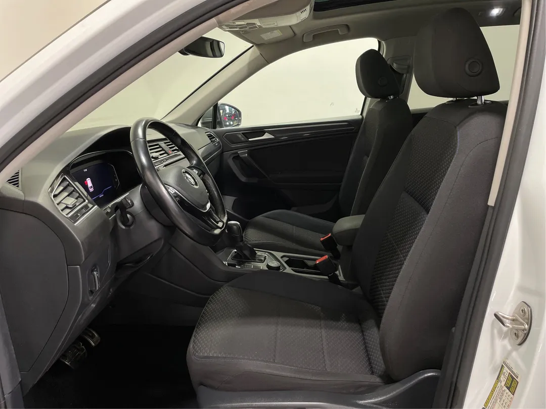 2021 Volkswagen Tiguan — photo 3