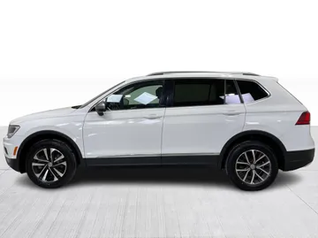 2021 Volkswagen Tiguan - image 11