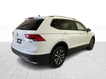 2021 Volkswagen Tiguan - image 15