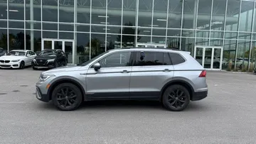 2024 Volkswagen Tiguan - image 4