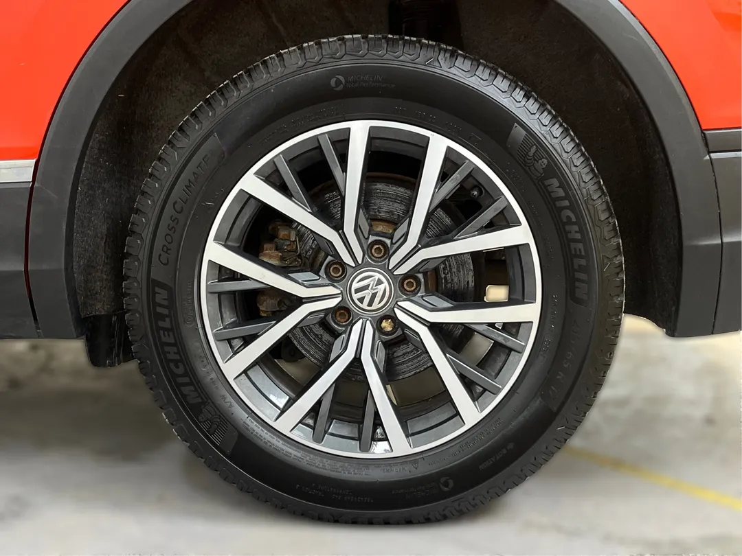 2019 Volkswagen Tiguan — photo 6