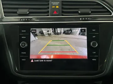 2019 Volkswagen Tiguan - image 23