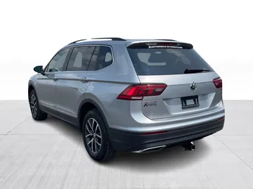 2020 Volkswagen Tiguan - image 12