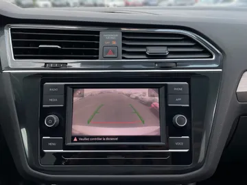 2020 Volkswagen Tiguan - image 21