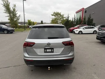 2020 Volkswagen Tiguan - image 4