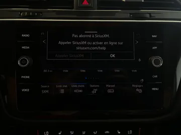 2021 Volkswagen Tiguan - image 33
