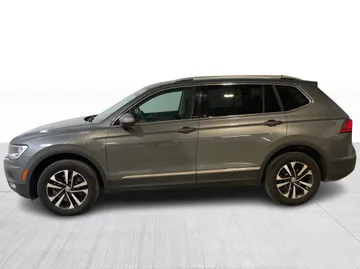 2021 Volkswagen Tiguan - image 11