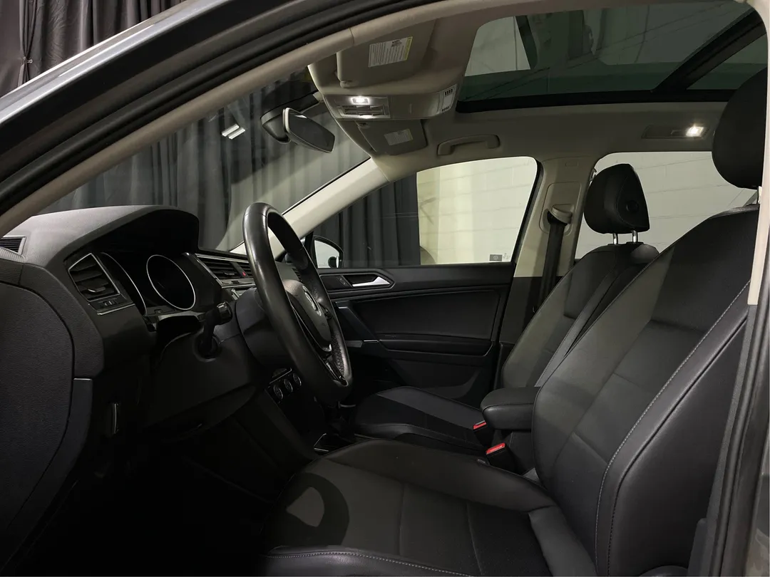 2020 Volkswagen Tiguan — photo 3