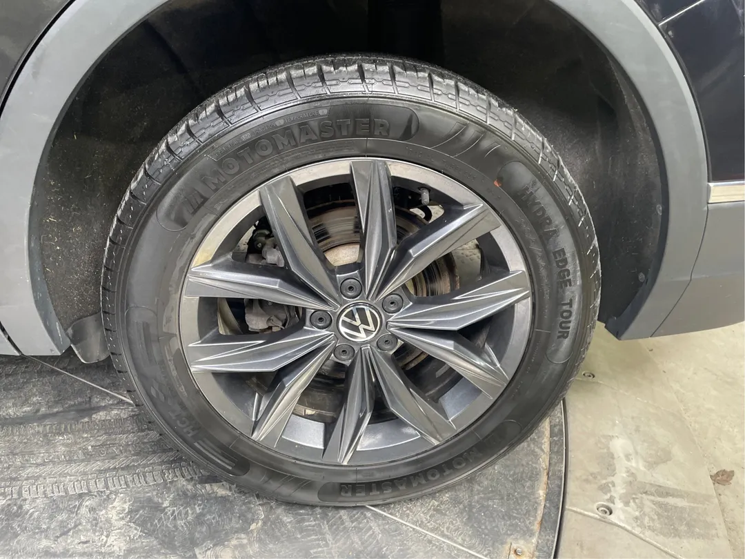 2022 Volkswagen Tiguan — photo 6