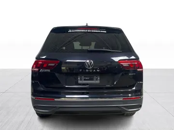 2022 Volkswagen Tiguan - image 13