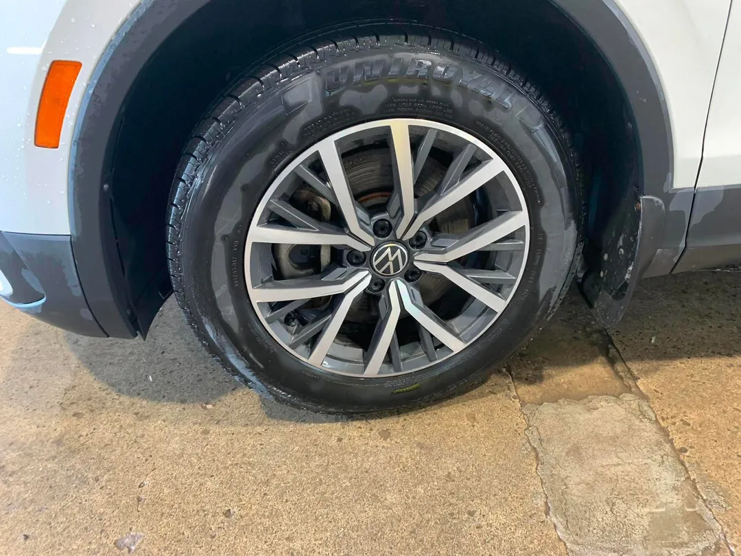 2022 Volkswagen Tiguan — photo 6
