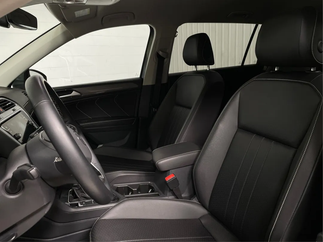 2022 Volkswagen Tiguan — photo 3