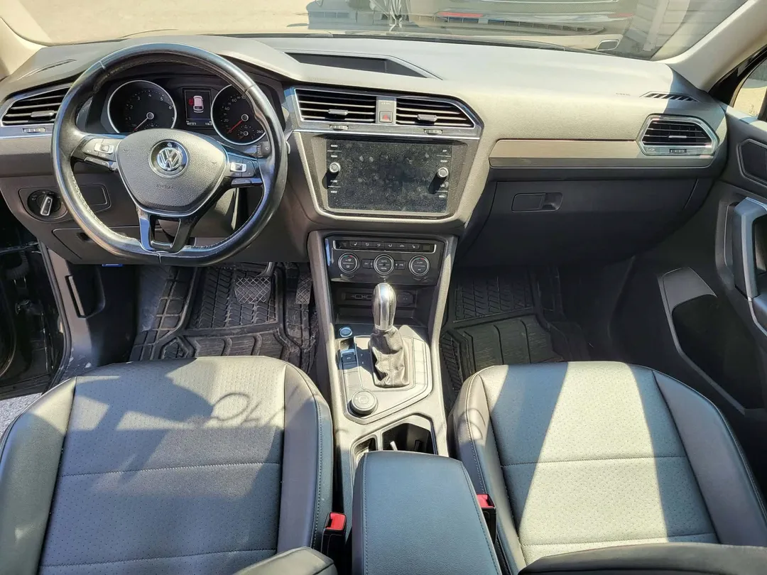 2019 Volkswagen Tiguan — photo 8