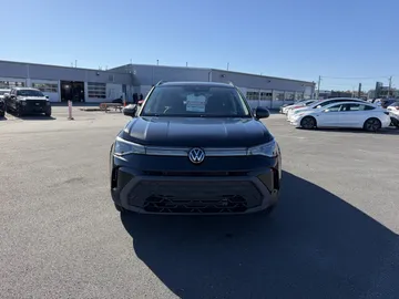 2026 Volkswagen Taos - image 2