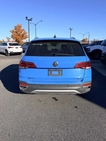 2022 Volkswagen Taos - image 6