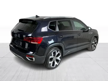 2022 Volkswagen Taos - image 15