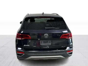 2022 Volkswagen Taos - image 13