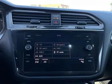 2019 Volkswagen Tiguan - image 27