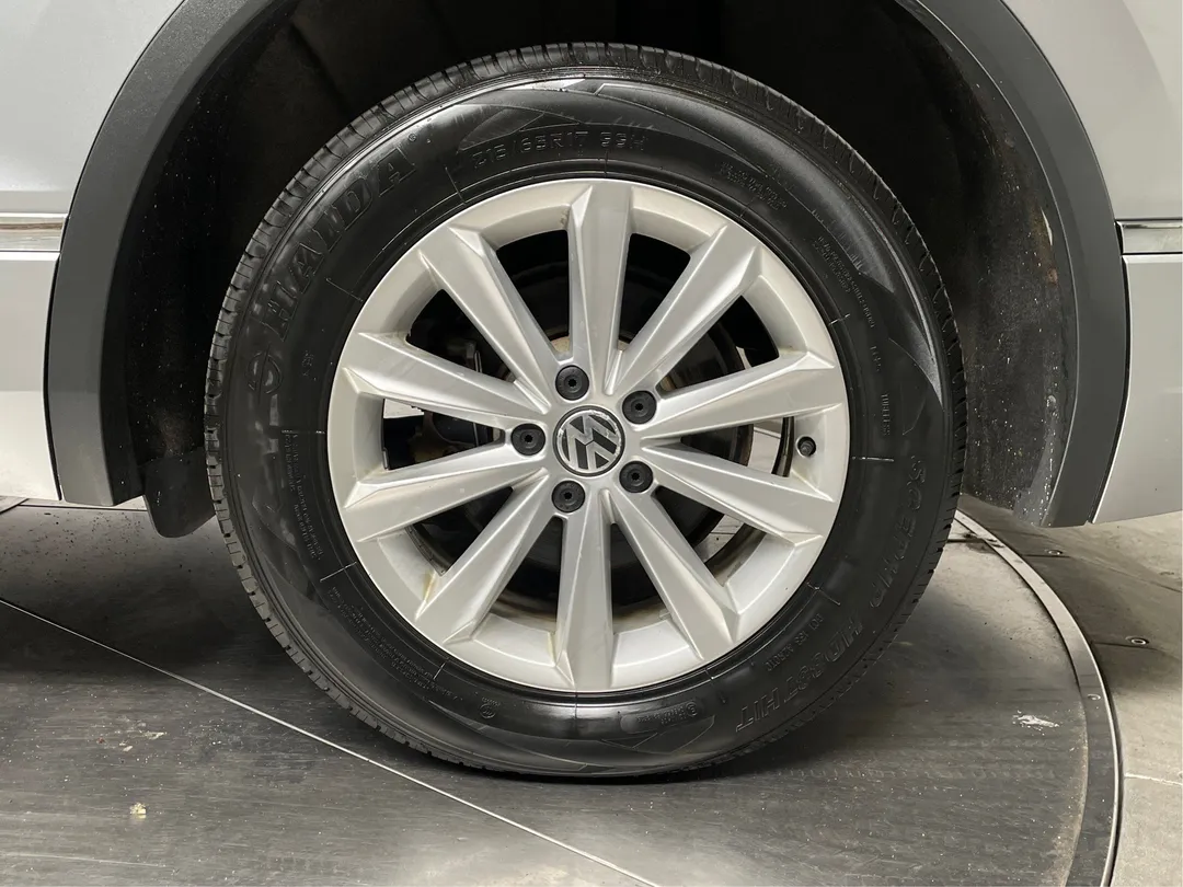 Volkswagen Tiguan Highline 4MOTION 2019, photo 6