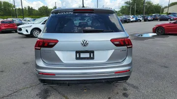 2019 Volkswagen Tiguan - image 4
