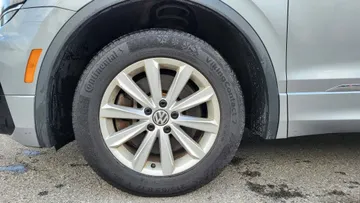 2019 Volkswagen Tiguan - image 7