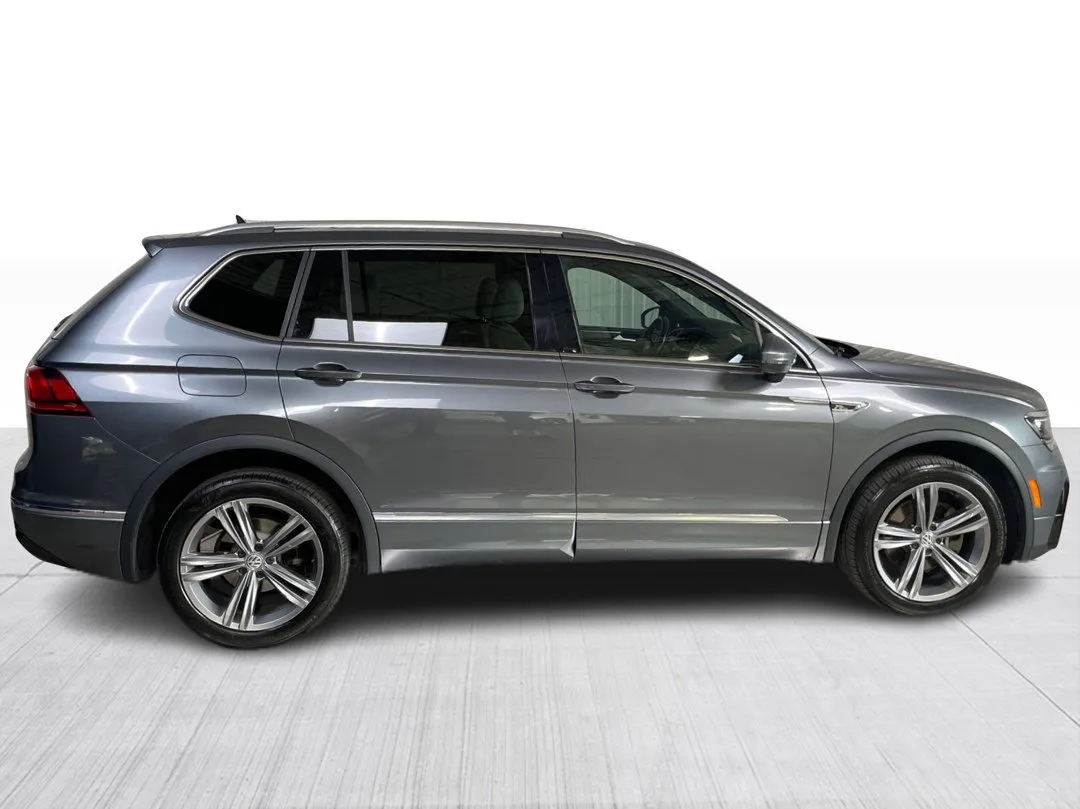 2021 Volkswagen Tiguan — photo 2