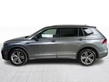 2021 Volkswagen Tiguan - image 11