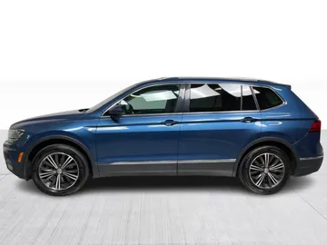 2018 Volkswagen Tiguan - image 4