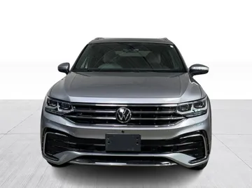 2022 Volkswagen Tiguan - image 9