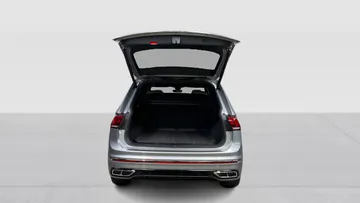 2022 Volkswagen Tiguan - image 14