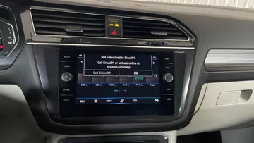 2022 Volkswagen Tiguan - image 35