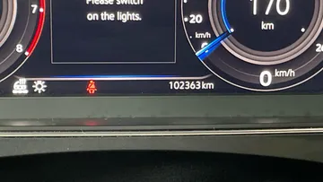 2022 Volkswagen Tiguan - image 18