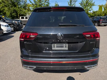 2024 Volkswagen Tiguan - image 6