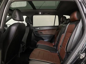 2024 Volkswagen Tiguan - image 16