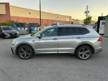 2021 Volkswagen Tiguan - image 6