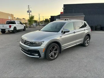 2021 Volkswagen Tiguan - image 3