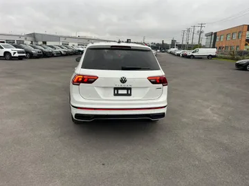 2022 Volkswagen Tiguan - image 6