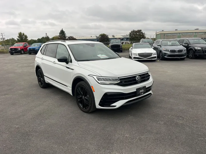 2022 Volkswagen Tiguan - main image