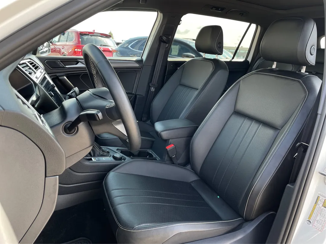 2023 Volkswagen Tiguan for sale - photo 3