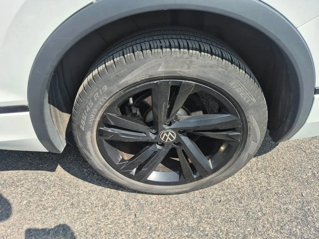 2024 Volkswagen Tiguan — photo 6